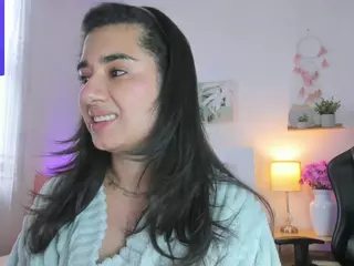 Annadu011's Live Sex Cam Show
