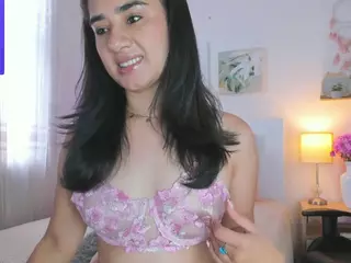 Annadu011's Live Sex Cam Show