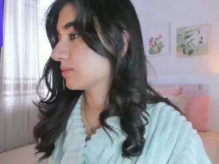 Annadu011's Live Sex Cam Show