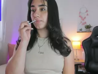 Annadu011's Live Sex Cam Show
