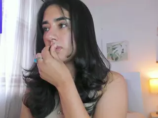 Annadu011's Live Sex Cam Show