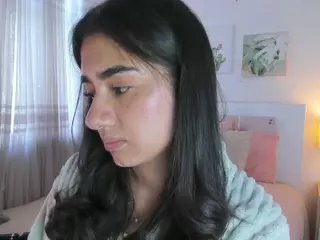 Annadu011's Live Sex Cam Show