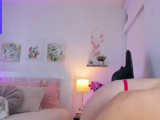 Annadu011's Live Sex Cam Show