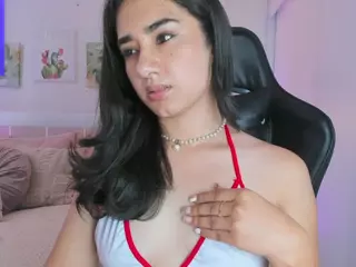 Annadu011's Live Sex Cam Show