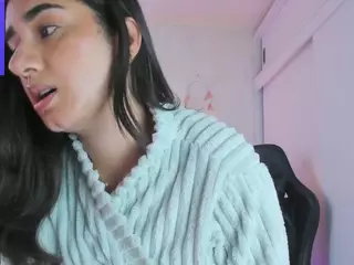 Annadu011's Live Sex Cam Show