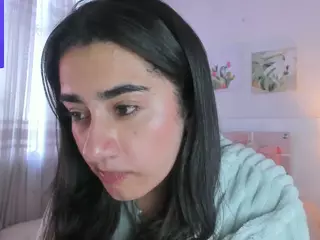 Annadu011's Live Sex Cam Show