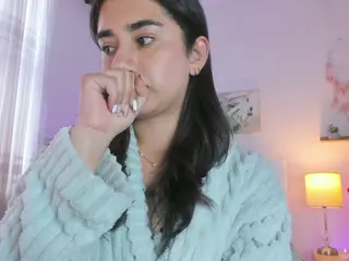Annadu011's Live Sex Cam Show
