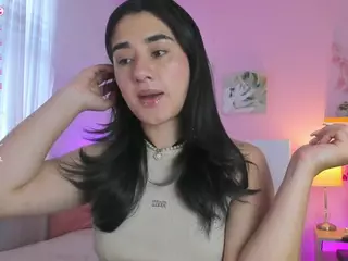 Annadu011's Live Sex Cam Show