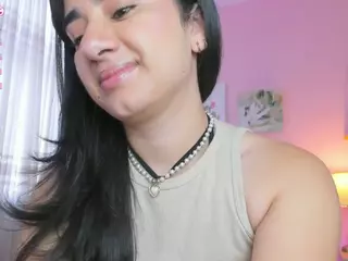 Annadu011's Live Sex Cam Show