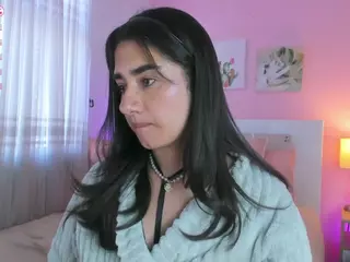 Annadu011's Live Sex Cam Show