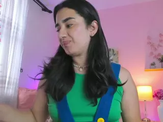 Annadu011's Live Sex Cam Show
