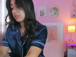 Annadu011's Live Sex Cam Show