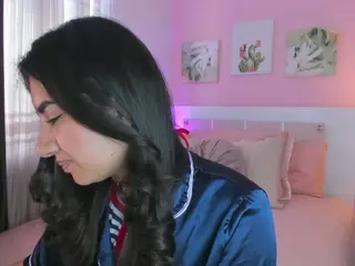 Annadu011's Live Sex Cam Show