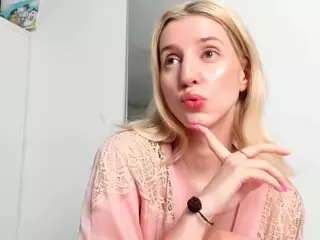 KenzieDawton's Live Sex Cam Show