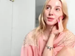 KenzieDawton's Live Sex Cam Show