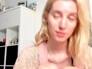 KenzieDawton's Live Sex Cam Show