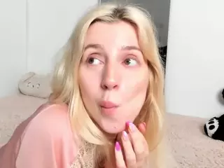 KenzieDawton's Live Sex Cam Show