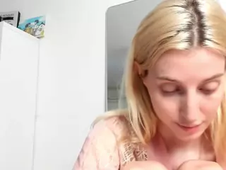 KenzieDawton's Live Sex Cam Show