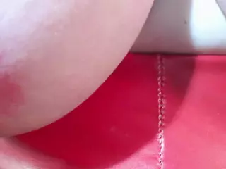 Incredibleboobs's Live Sex Cam Show