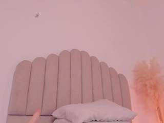 Live cam show with Valery Santorini