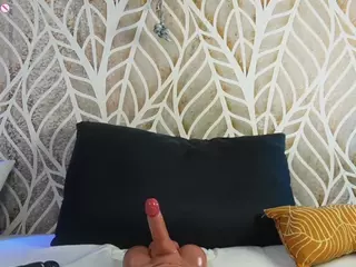 trophymilf's Live Sex Cam Show