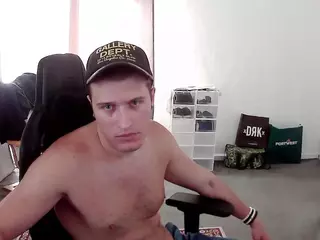 PlkKrisztian's Live Sex Cam Show