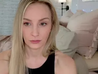 Brie Hunter's Live Sex Cam Show