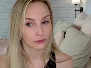 Brie Hunter's Live Sex Cam Show
