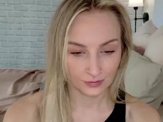 Brie Hunter's Live Sex Cam Show