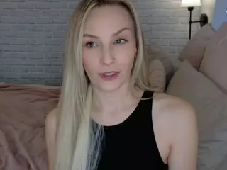 Brie Hunter's Live Sex Cam Show