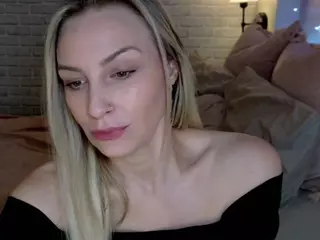 Brie Hunter's Live Sex Cam Show