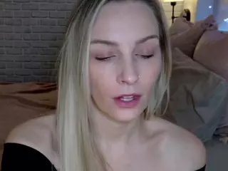 Brie Hunter's Live Sex Cam Show