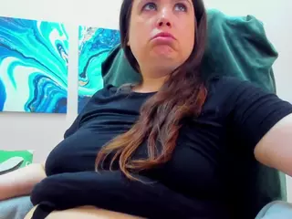 BattyMoll's Live Sex Cam Show