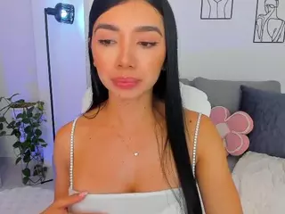 MarianaSilvaX's Live Sex Cam Show