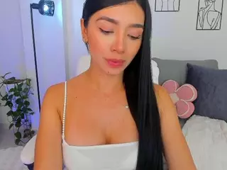 MarianaSilvaX's Live Sex Cam Show