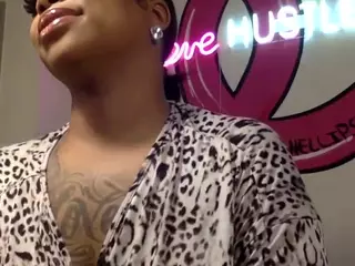 Chanellipsx's Live Sex Cam Show