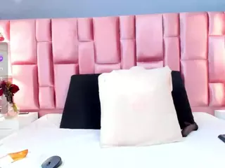AfricanCuyn's Live Sex Cam Show