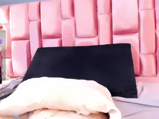 AfricanCuyn's Live Sex Cam Show