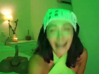 azaleiia's Live Sex Cam Show