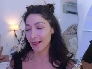 azaleiia's Live Sex Cam Show