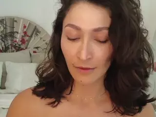 azaleiia's Live Sex Cam Show
