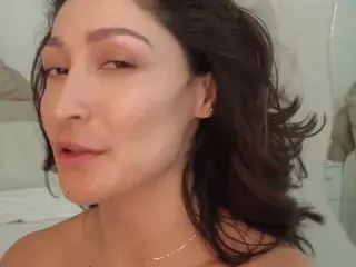 azaleiia's Live Sex Cam Show