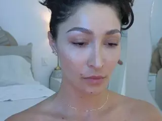 azaleiia's Live Sex Cam Show