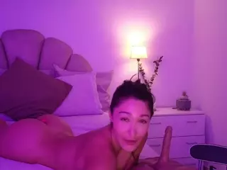 azaleiia's Live Sex Cam Show