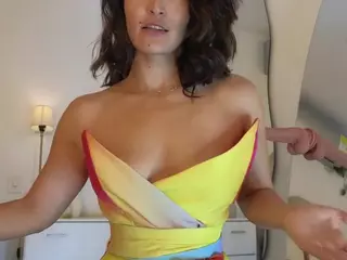 azaleiia's Live Sex Cam Show