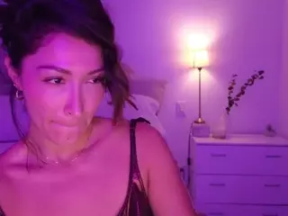 azaleiia's Live Sex Cam Show