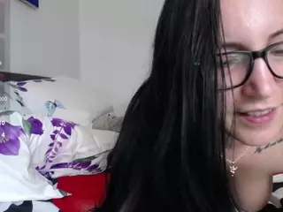 joannaCW's Live Sex Cam Show