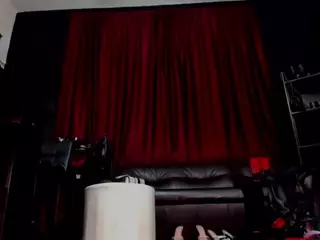 Mistresspuffyllove's Live Sex Cam Show