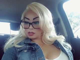 Live cam show with 808sweets