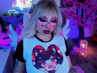 Jun Lee's Live Sex Cam Show